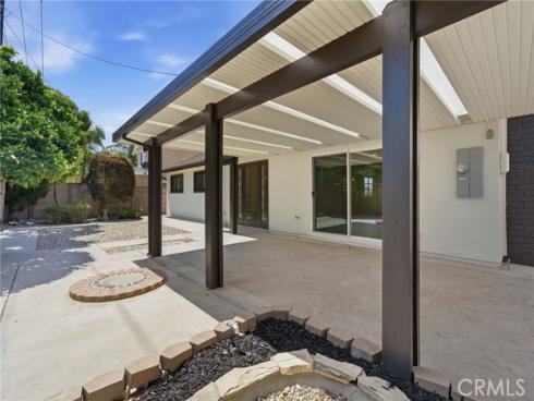 19562  Aragon   Circle, Huntington Beach, CA