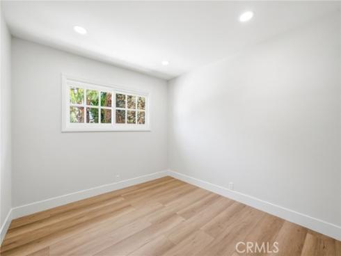 19562  Aragon   Circle, Huntington Beach, CA