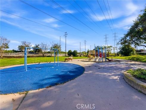 19562  Aragon   Circle, Huntington Beach, CA