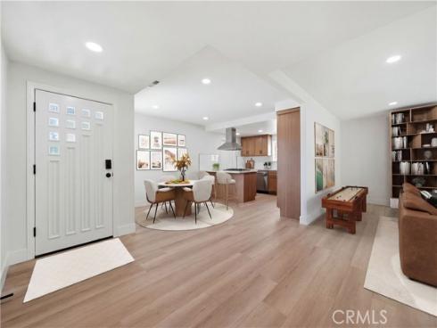 19562  Aragon   Circle, Huntington Beach, CA