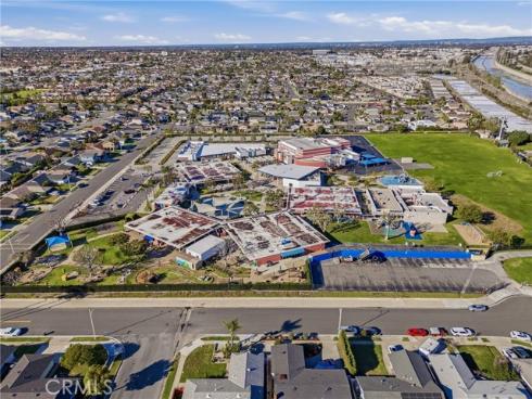 19562  Aragon   Circle, Huntington Beach, CA