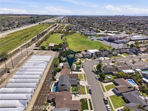 19562  Aragon   Circle, Huntington Beach, CA