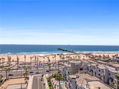 19562  Aragon   Circle, Huntington Beach, CA