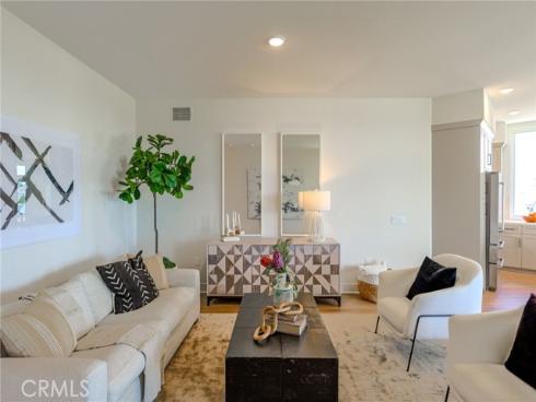 414  Main  400 , Huntington Beach, CA