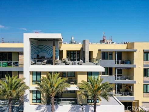 414  Main  400 , Huntington Beach, CA