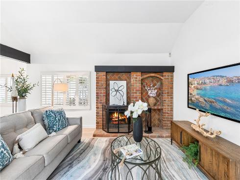 2007  Delaware   Street, Huntington Beach, CA