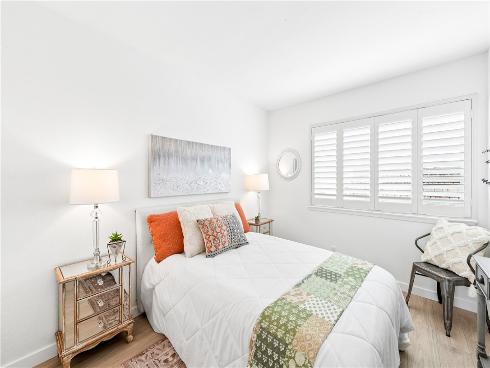 2007  Delaware   Street, Huntington Beach, CA