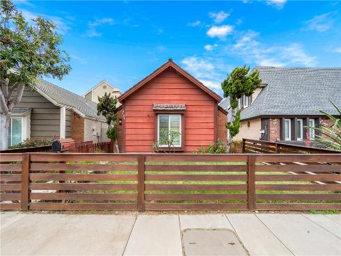 2007  Delaware   Street, Huntington Beach, CA