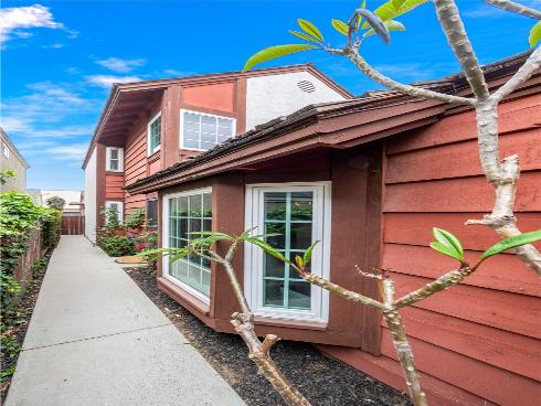 2007  Delaware   Street, Huntington Beach, CA