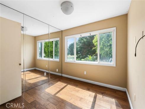 17481  Frans  , Huntington Beach, CA