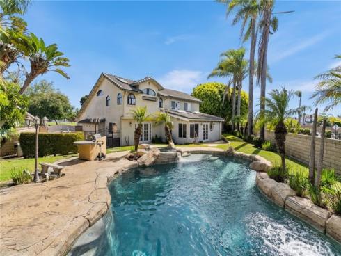 17481  Frans  , Huntington Beach, CA