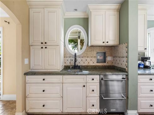 17481  Frans  , Huntington Beach, CA