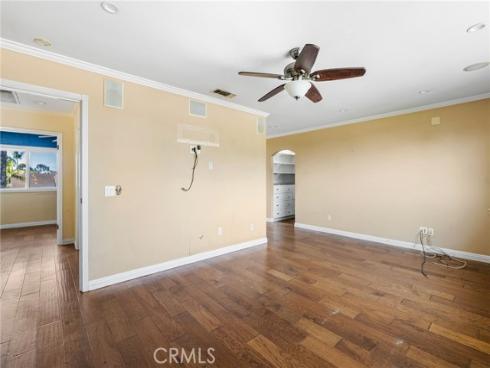 17481  Frans  , Huntington Beach, CA