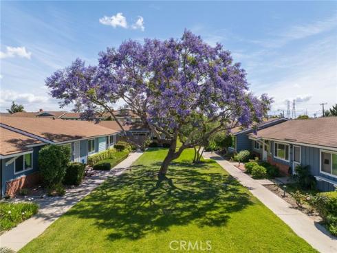 19868  Piccadilly   Lane, Huntington Beach, CA