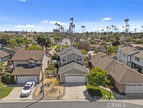 7812  Connie Dr  , Huntington Beach, CA