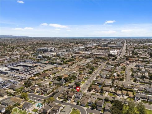 7812  Connie Dr  , Huntington Beach, CA