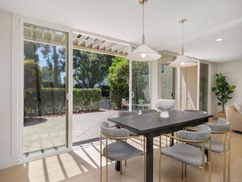 4162  Racquet Club Dr  , Huntington Beach, CA