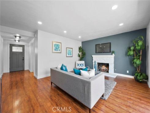 6091 Kimberly Drive, Huntington Beach, CA