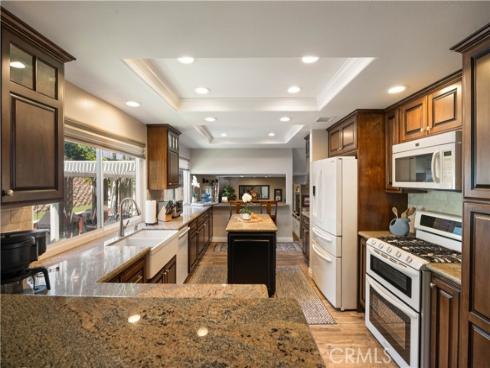 16541  Charleyville  , Huntington Beach, CA