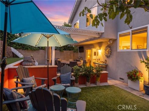 16541 Charleyville , Huntington Beach, CA