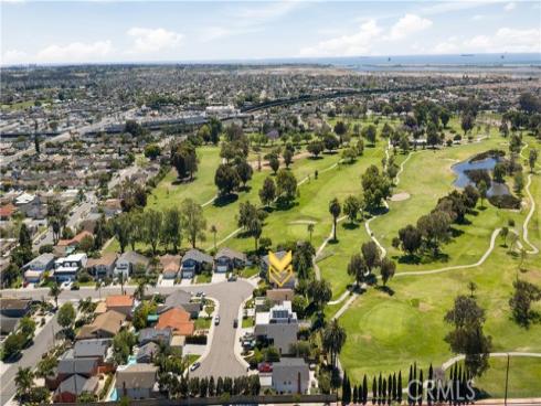 16541  Charleyville  , Huntington Beach, CA