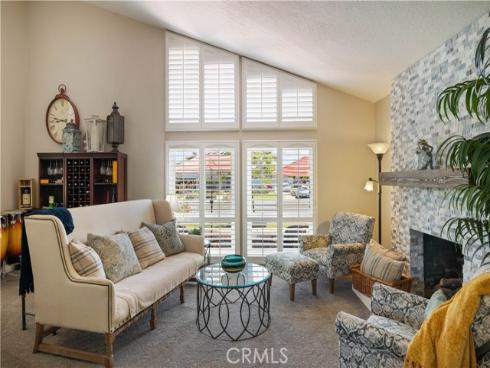 16541  Charleyville  , Huntington Beach, CA