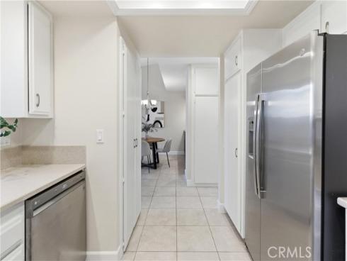 8885  Plumas Circle  1114C , Huntington Beach, CA