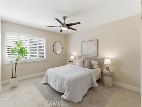 8885  Plumas Circle  1114C , Huntington Beach, CA