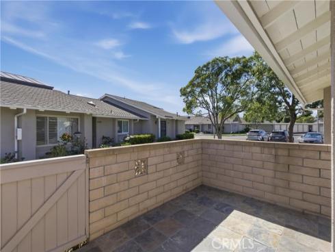8885  Plumas Circle  1114C , Huntington Beach, CA