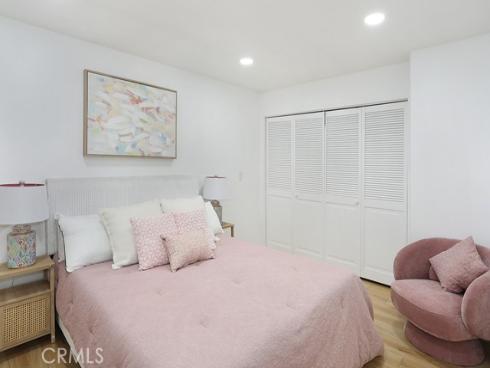 21142  Cupar  , Huntington Beach, CA