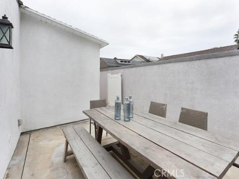 21142  Cupar  , Huntington Beach, CA