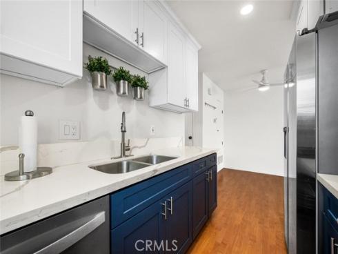 7837  Arbor  96D  Circle, Huntington Beach, CA