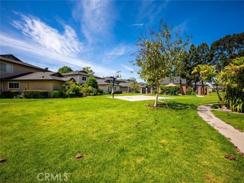 7837  Arbor  96D  Circle, Huntington Beach, CA