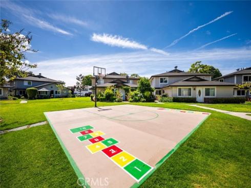 7837  Arbor  96D  Circle, Huntington Beach, CA