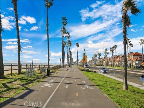 4165  Warner  202  Avenue, Huntington Beach, CA