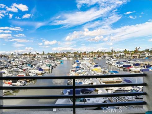 4165  Warner  202  Avenue, Huntington Beach, CA