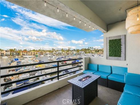 4165  Warner  202  Avenue, Huntington Beach, CA