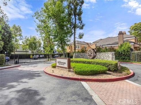 7851  Southlake  5 , Huntington Beach, CA