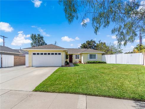 5572  Nevada   Drive, Huntington Beach, CA