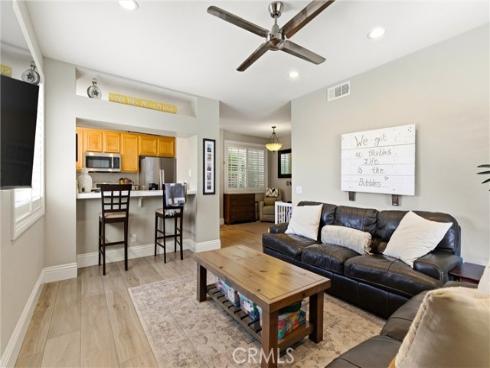 20251  Cape Coral  101  Lane, Huntington Beach, CA