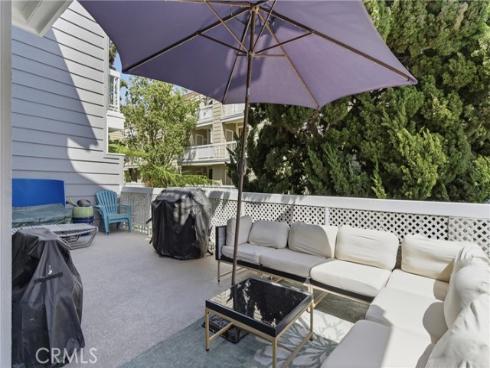 20251  Cape Coral  101  Lane, Huntington Beach, CA