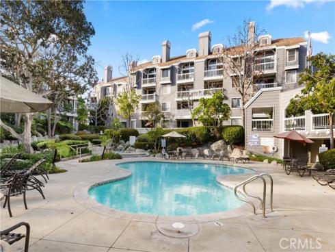 20251  Cape Coral  101  Lane, Huntington Beach, CA