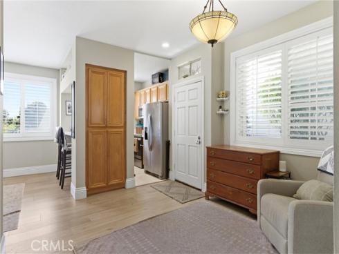 20251  Cape Coral  101  Lane, Huntington Beach, CA