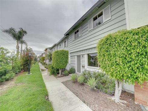 9579  Adams   Avenue, Huntington Beach, CA