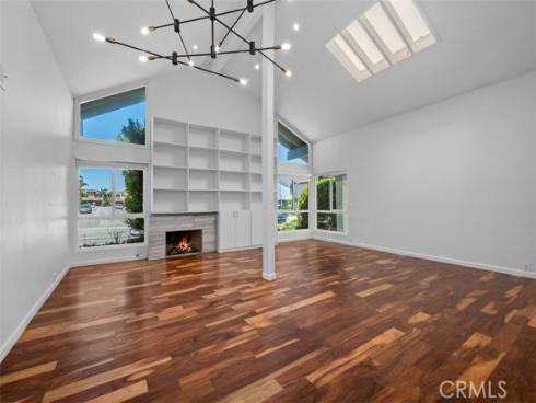 3962  Mistral  , Huntington Beach, CA