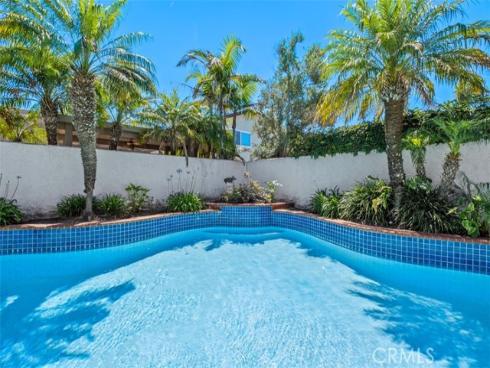 3962  Mistral  , Huntington Beach, CA