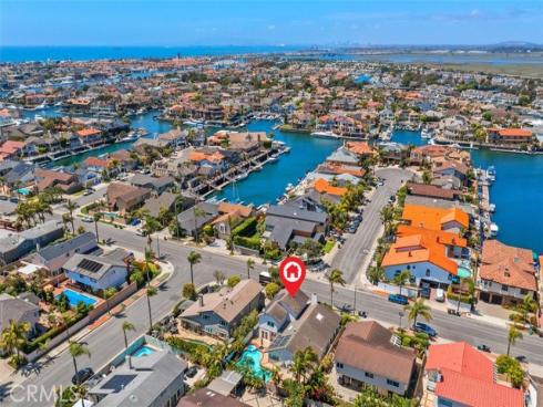 3962  Mistral  , Huntington Beach, CA