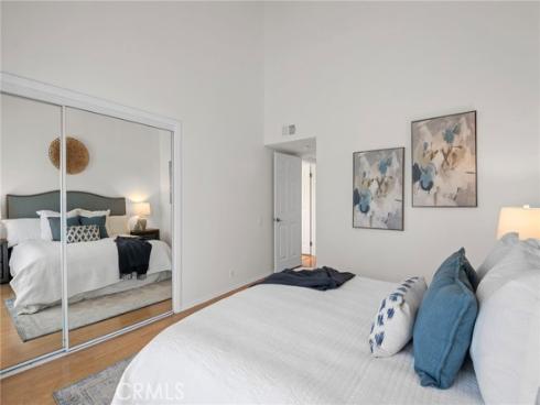 305  Coral Reef  4 , Huntington Beach, CA