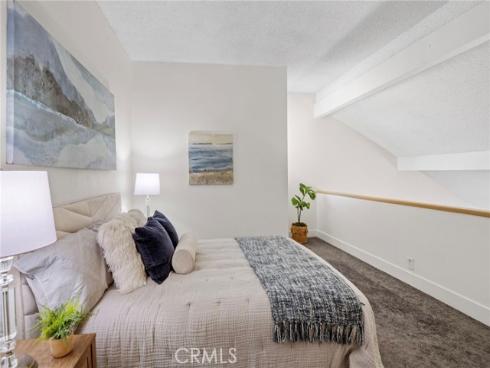 305  Coral Reef  4 , Huntington Beach, CA