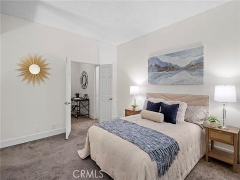 305  Coral Reef  4 , Huntington Beach, CA